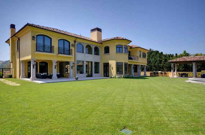 Kim Kardashian & Kanye West's New House