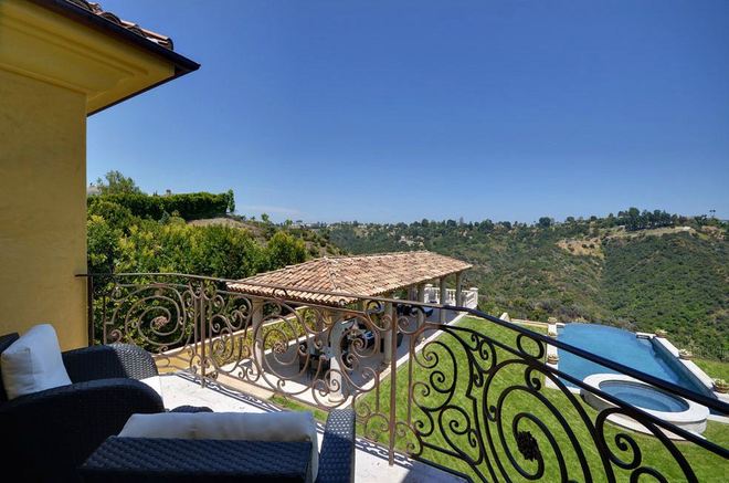 Kim Kardashian & Kanye West's New House