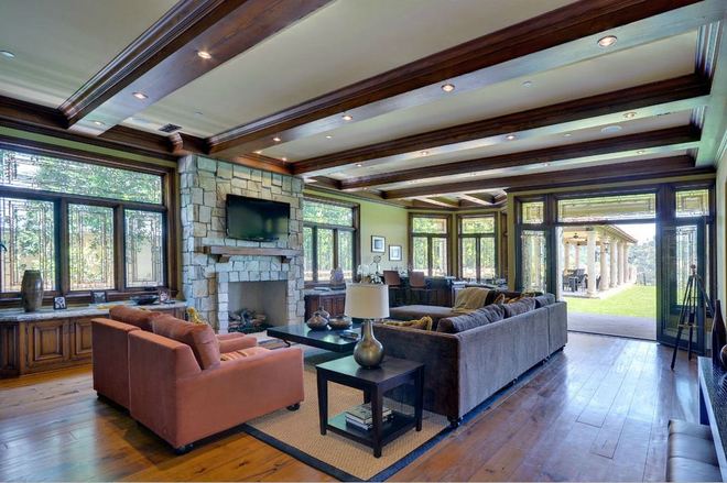 Kim Kardashian & Kanye West's New House