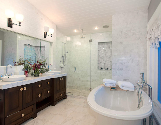 Bathoom Cabinet Ideas. Beautiful bathroom cabinets! Love the hardware. #Bathroom #Cabinets #Hardware