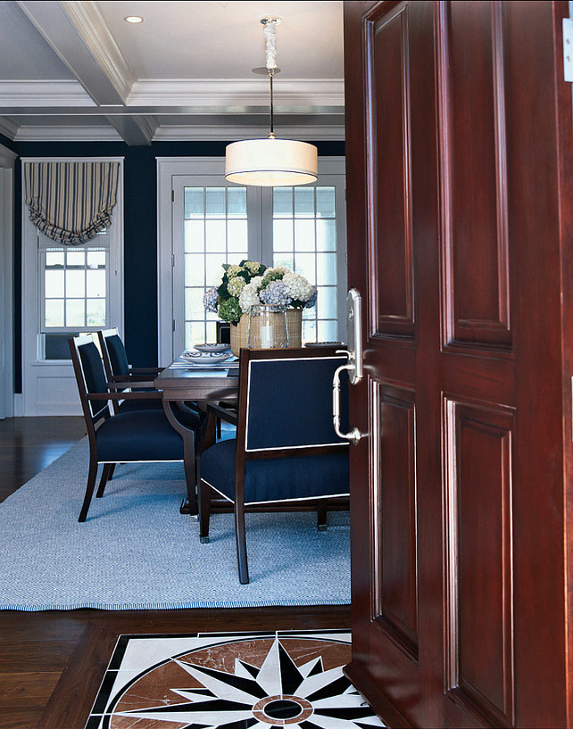 Entryway. Beautiful Coastal Inspired Entryway. #Entryway #Coastal #Interiors #HomeDecor