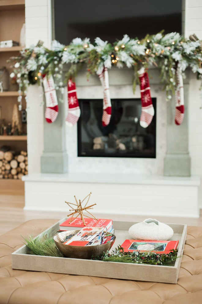 Christmas Coffee Table Decor. Christmas Coffee Table Decorating Ideas. Christmas Coffee Table Decor Ideas. Easy Christmas Coffee Table Decor. #Christmas #CoffeeTable #Decor Gatehouse No.1.