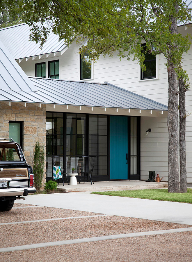 Benjamin Moore Naples Blue. Benjamin Moore Naples Blue Paint Color. Blue Door Paint Color Benjamin Moore Naples Blue #BenjaminMooreNaplesBlue #BlueDoorPaintColor #BenjaminMooreBlue #BenjaminMoorePaintcolors