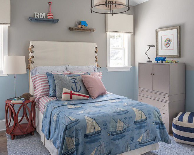 Benjamin Moore Santorini Blue. Lower wall paint color is Benjamin Moore Santorini Blue. #BenjaminMooreSantoriniBlue Reu Architects