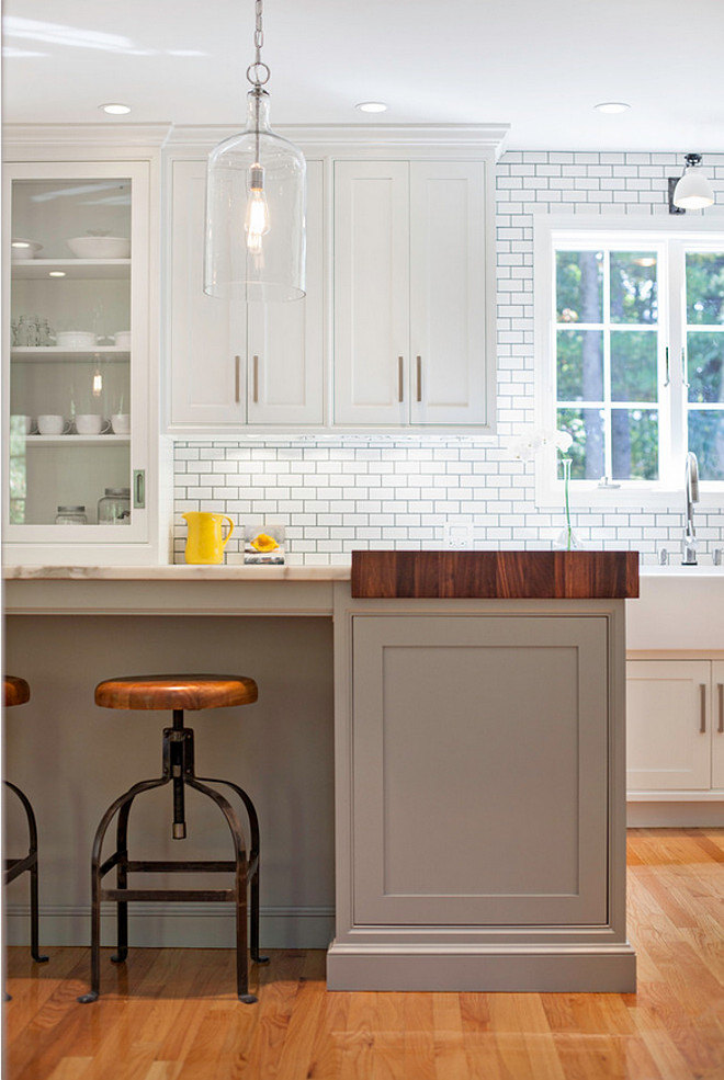 Industrial Kitchen Stools. Affordable indutrial kitchen stools. These industrial kitchen stools are the Twist Swivel Stool from World Market. #IndustrialKitchenStools Pennville Custom Cabinetry