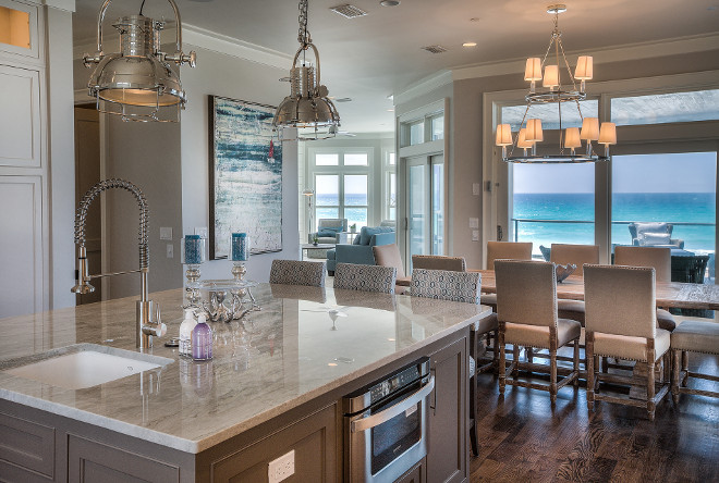 Neutral quartzite countertop. Kitchen with neutral quartzite countertop #Quartzite #Neutralquartzite #Quartzitecountertop #Neutralcountertop 30avibe Photography.