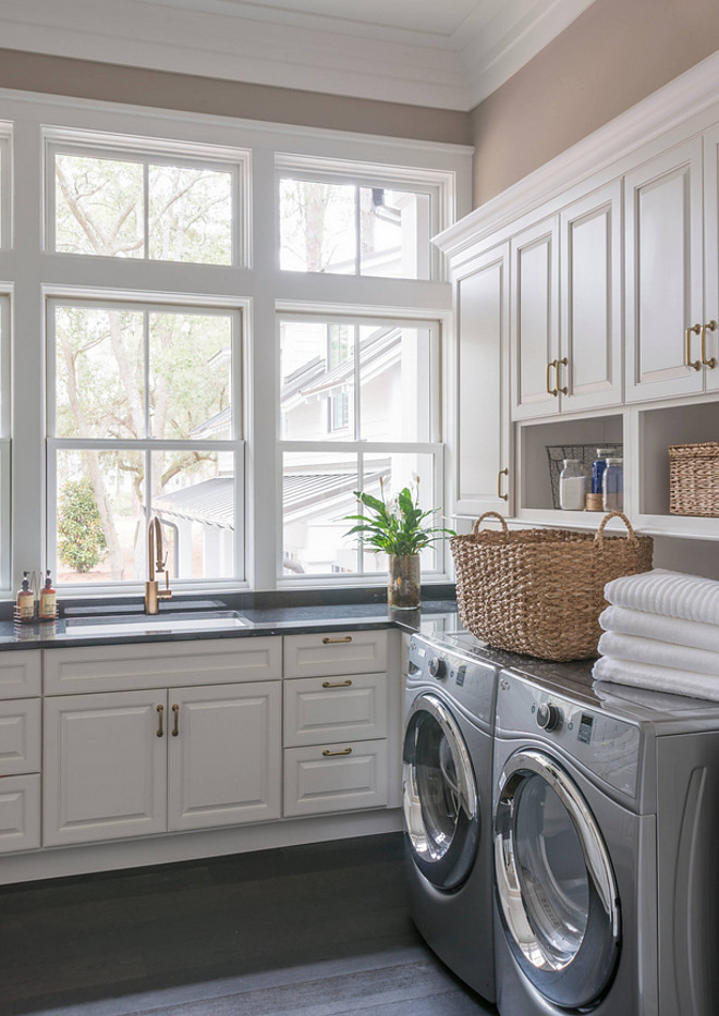 Laundry room brass hardware. Laundry room with brass cabinet hardware. #laundryroom #laundryroombrass #laundryroomBrasshardware #laundryroomCabinetbrasshardware #brasshardware #cabinethardware Palmetto Cabinet Studio