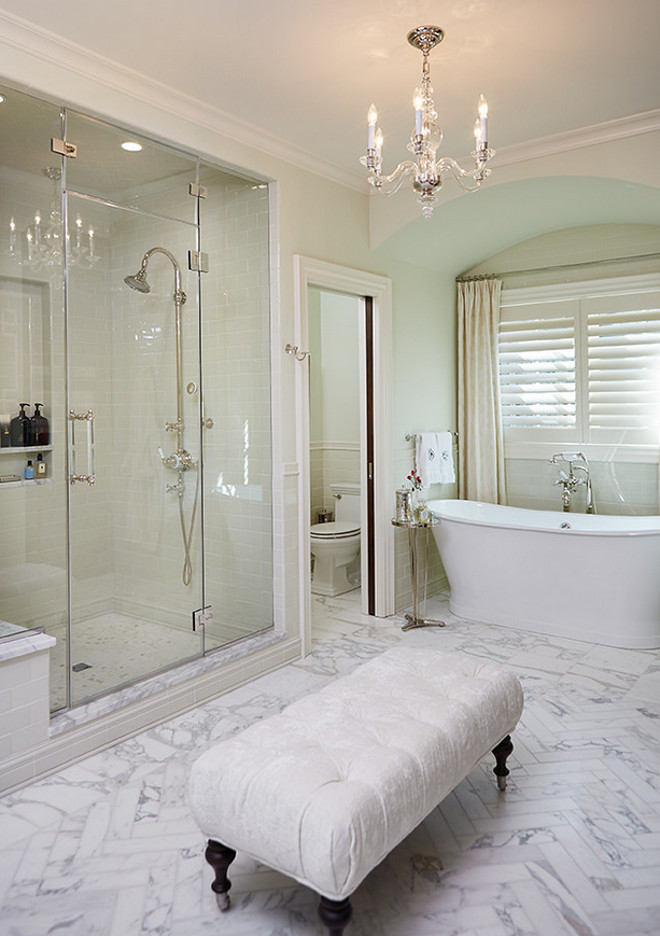 Bathroom. Traditional bathroom with neutral walls and marble herringbone floor tiles. Bathroom Layout. Traditional bathroom layout. Bathroom #Bathroom #Bathroomlayout #traditionalbathroom #marbleherringbonefloortiles #marblefloortiles #herringbonetiles #bathroomherringbone #bathroomtiles #bathroomlayout #traditionalbathroomlayout Francesca Owings Interior Design