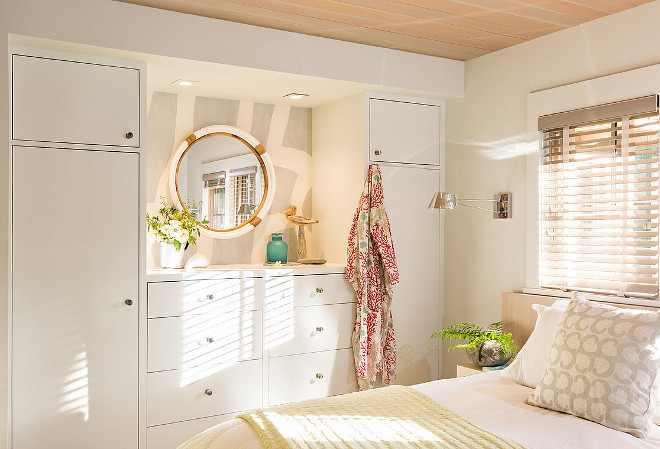 Basement Bedroom storage ideas. How to transform any room in the basement to a bedroom. Basement bedroom wardrobe layout. Basement bedroom storage. Basement bedroom built in. #Basementbedroom #BasementbedroomStorage #BasementbedroomStorageideas #Basementbedroomwardrobe #Basementbedroombuiltin Sullivan + Associates Architects.