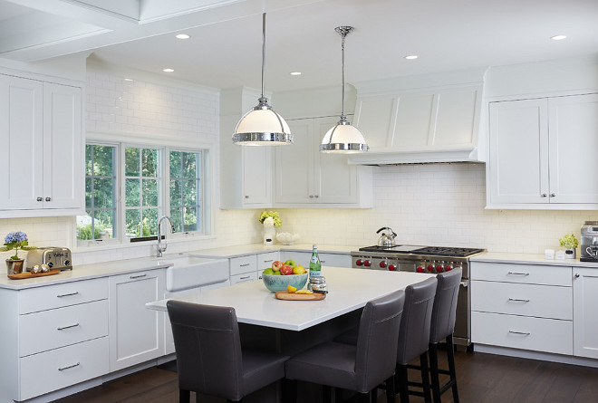 Kitchen. Classic white kitchen. White kitchen. Classic white kitchen subway tile, kitchen island and dark hardwood floors. Classic white kitchen #Classicwhitekitchen #whitekitchen #kicthen Francesca Owings Interior Design