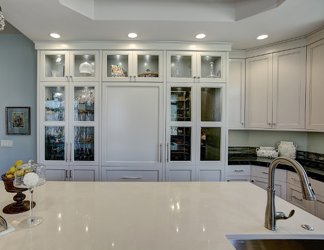 Seeded glass kitchen cabinet. Kitchen with seedy antique glass inserts. Seeded glass kitchen cabinet ideas. Seeded glass kitchen cabinets. Seeded glass kitchen cabinetry. #Seededglass #kitchen #cabinet #Seededglasskitchencabinet #Seededglasscabinet