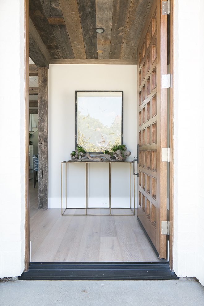 Reclaimed wood ceiling. The reclaimed wood ceiling is made of grey barn wood. Warm tones are well played with Reclaimed wood ceiling and white oak hardwood floors. Reclaimed wood ceiling ideas. Reclaimed wood ceiling #Reclaimedwoodceiling Patterson Custom Homes