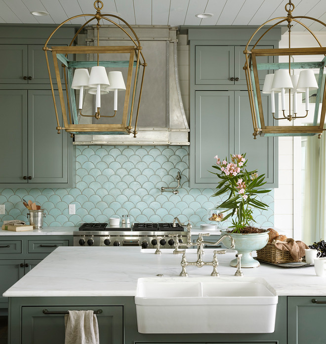 Brass Lantern Lighting. The brass lanterns above the island are Urban Electric Company Hamilton. Brass Lantern Lighting above island. Kitchen with Brass Lantern Lighting. #BrassLanternLighting #BrassLanterns #Lighting #kitchenlanters #kitchenbrasslantern #Brasskitchenlighting Urban Grace Interiors