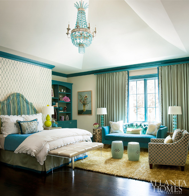 Benjamin Moore 727 Calypso Blue. Benjamin Moore 727 Calypso Blue. Teal Paint Color. Benjamin Moore 727 Calypso Blue #BenjaminMoore727CalypsoBlue #BenjaminMooreCalypsoBlue Mallory Mathison Inc.. Atlanta Homes & Lifestyles