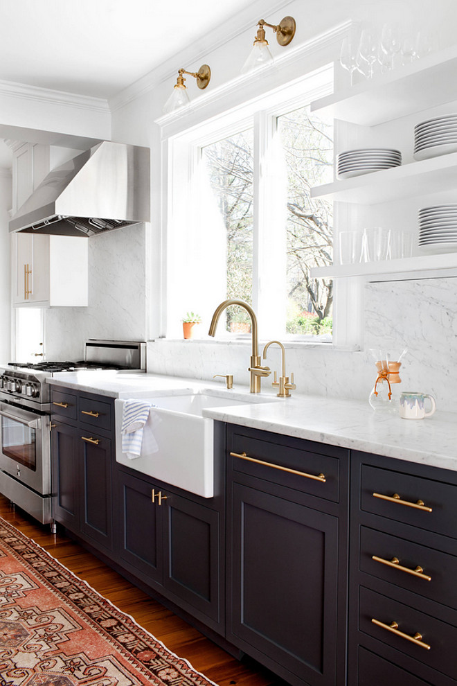 Brass hardware kitchen cabinet. Kitchen Brass hardware. I love the brass hardware against the dark cabinets. The brass hardware is by Lewis Dolan. The runner is a vintage Oushak. #kitchen #brass #hardware #cabinet Elizabeth Lawson Design