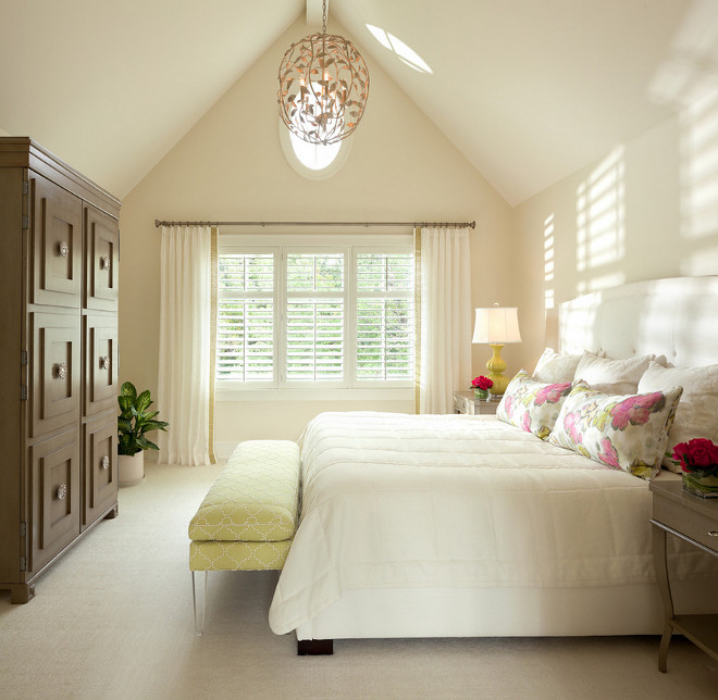 Bedroom cathedral ceiling. Neutral bedroom with cathedral ceiling. #Bedroom #cathedral #ceiling. #cathedralceiling Kurt Baum & Associates.