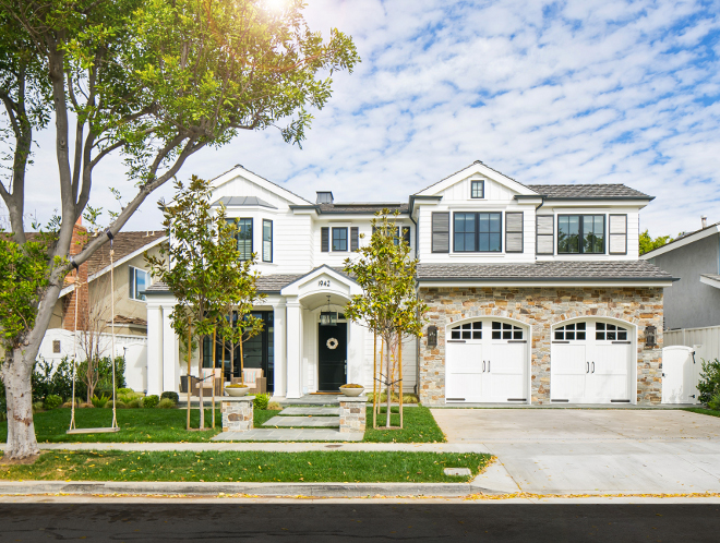 Cape cod. California Beach Cape Cod. California Cape Cod Design. California Cape Cod Exterior. #ClassicCaliforniaCapeCod #California #CapeCod Brandon Architects, Inc. Churchill Design. Legacy CDM Inc.