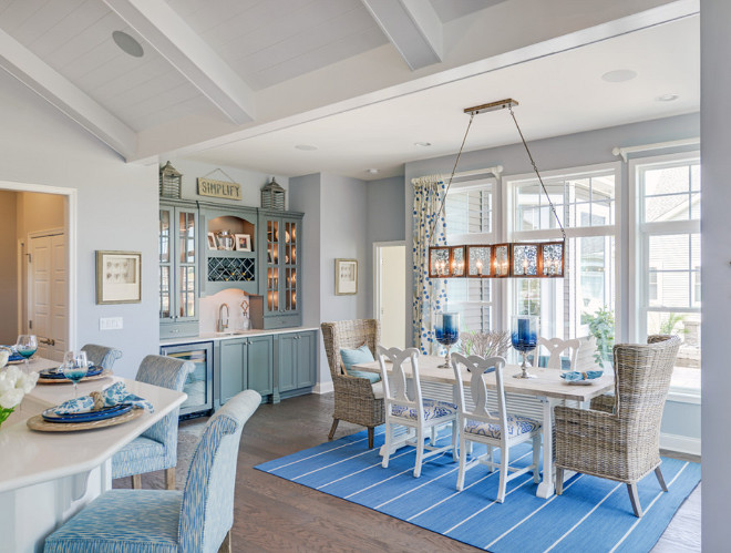 Coastal Dining Room with Blue accents. Beautiful Coastal Dining Room with Blue accents. #CoastalDiningRoom #DiningRoom #Blueaccents Schell Brothers