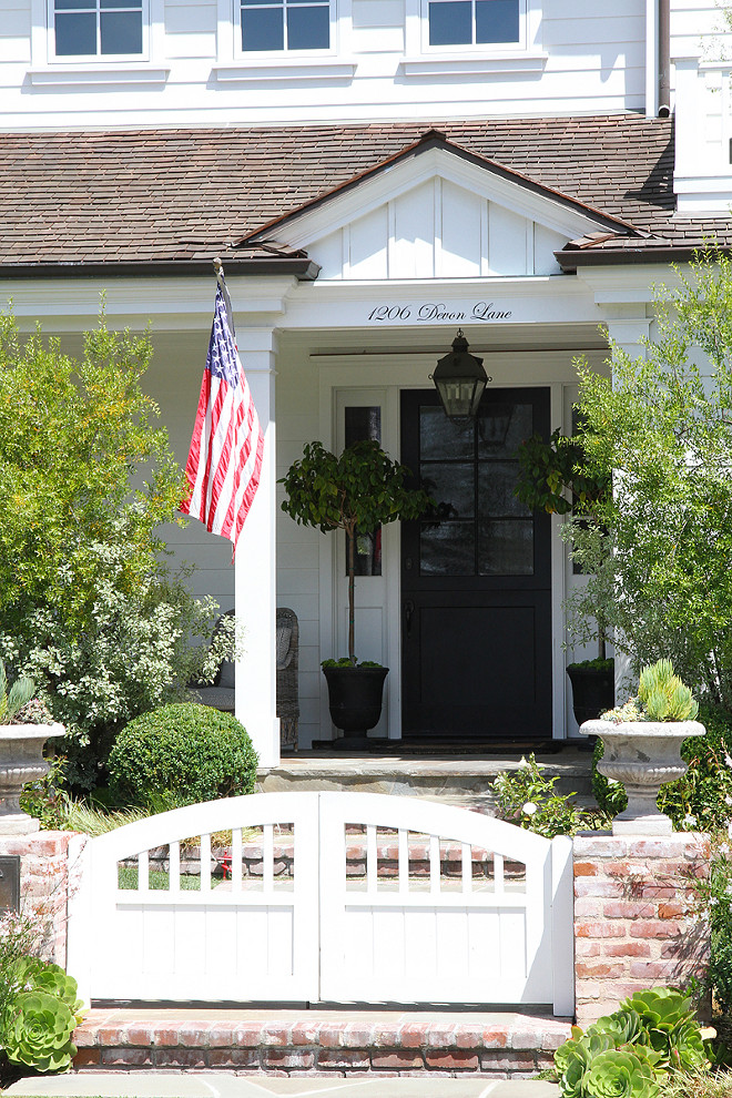 Front Door. Classic Front Door with sidelites. Front Door #Front #Door #Frontdoor #Doors #Frontentry #doorsidelites Cynthia Childs Architect.