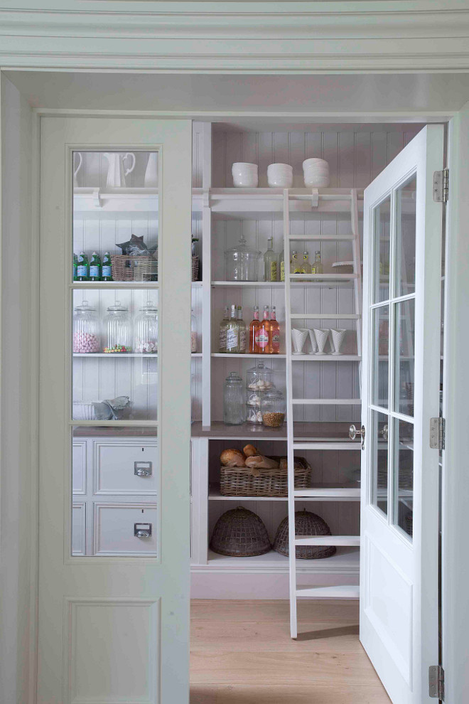 Kitchen Pantry door. Kitchen pantry door ideas. This pantry features custom doors and card pulls on the cabinets. #Kitchen #pantry #doors #Pantrydoors #kitchenpantry #kitchenpantrydoors Hayburn & Co. 