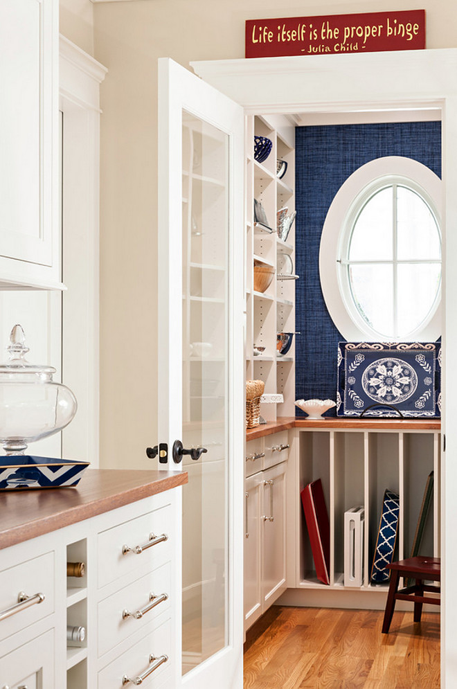 Kitchen Pantry. Kitchen pantry with cabinets and shelves. Kitchen pantry storage. Kitchen pantry #kitchenpantry #Kitchen #pantry #pantrycabinet #pantrystorage #pantryshelves Violandi + Warner Interiors