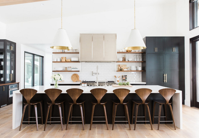 Kitchen with high ceiling. Kitchen with high ceiling design. Kitchen with high ceiling #Kitchenhighceiling #Kitchen #highceiling Studio McGee.