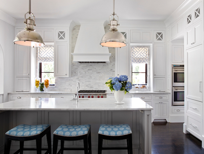 White Kitchen countertop. The countertop and backsplash tile are Calacatta marble. #whitekitchen #kitchen #white #marble #countertop #backsplash #Calacatta 