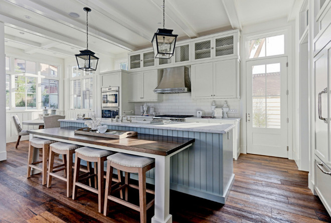 Farmhouse kitchen with reclaimed wood floors. Farmhouse kitchen with reclaimed wood floor. Farmhouse kitchen with reclaimed flooring #Farmhouse #kitchen #Farmhousekitchen #reclaimedwood #reclaimedfloor #woodfloor #plankfloor