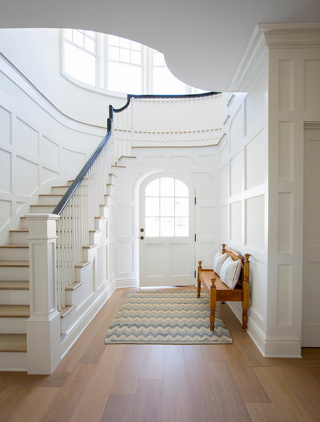 Foyer wainscoting. Amazing gallery of interior design and decorating ideas of Foyer Wainscoting in entrances and foyers. #Foyer #Wainscoting #Paneling #staircase #interiors Phoebe Howard. Jessie Preza Photography. 