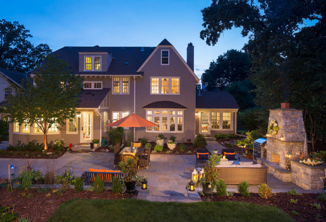 Backyard. Traditional backyard layout. Backyard. #Backyard Renae Keller Interior Design, Inc.