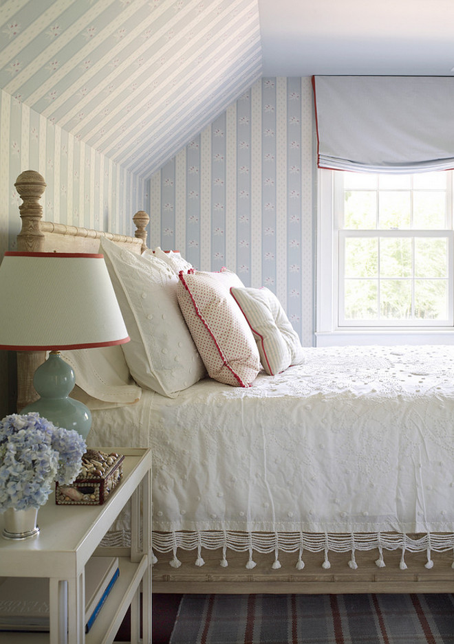 Cottage bedroom ideas. Textures and fabrics. Cottage bedroom. Cottage bedroom design. Cottage bedroom decor #Cottage #bedroom #Cottagebedroom Phoebe Howard