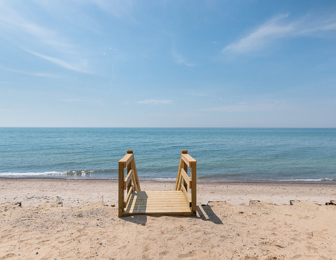 Lake Michigan Beach House. Gorgeous Lake Michigan Beach House right on the water. #LakeMichigan #BeachHouse