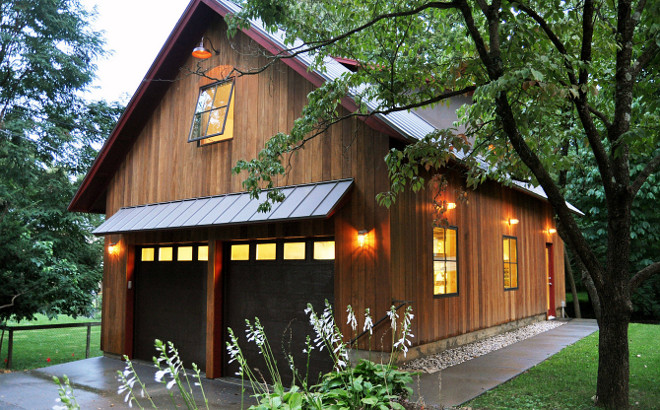 Rustic detached garage. Rustic detached garage plan and ideas. Rustic detached garage exterior #Rusticdetachedgarage #detachedgarage Rock Paper Hammer