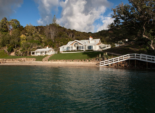 Lakehouse. Lakehouse. Dream lake house with gueshouse. Lakehouse #Lakehouse Christian Anderson Architects