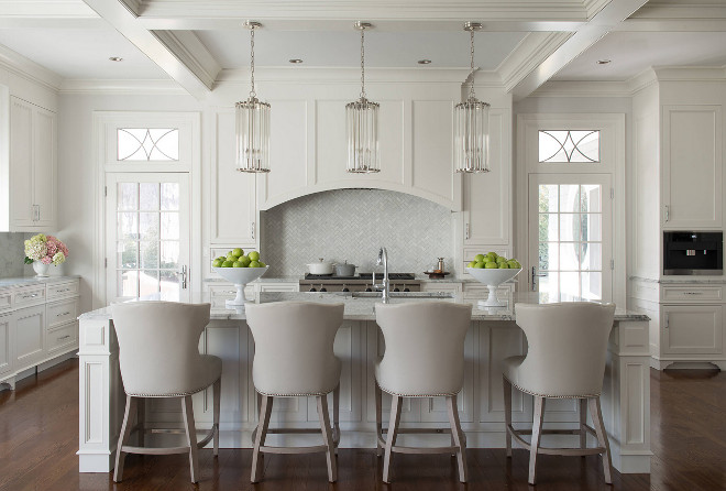 Traditional Off white kitchen. Traditional Off white kitchen Project. Traditional Off white kitchen with neutral, cream white cabinets and island. Traditional Off white kitchen #TraditionalKitchen #Offwhitekitchen #white #offwhite #kitchen #traditionaloffwhitekitchen Pecora Brothers, Inc.