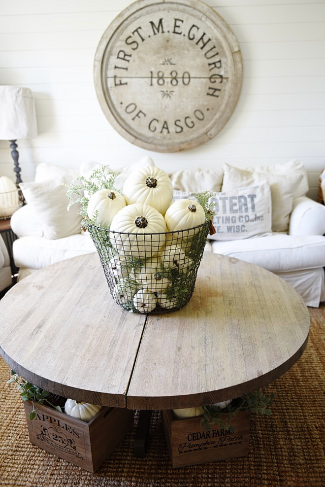 farmhouse-fall-decor-ideas-liz-marie-blog