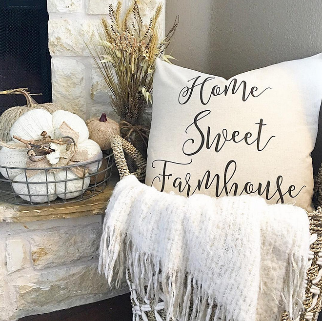 farmhouse pillow decor