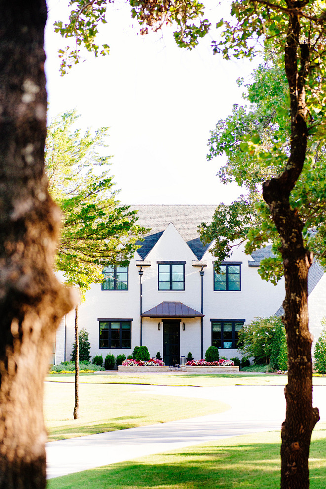 steel-windows-and-steel-door-exterior