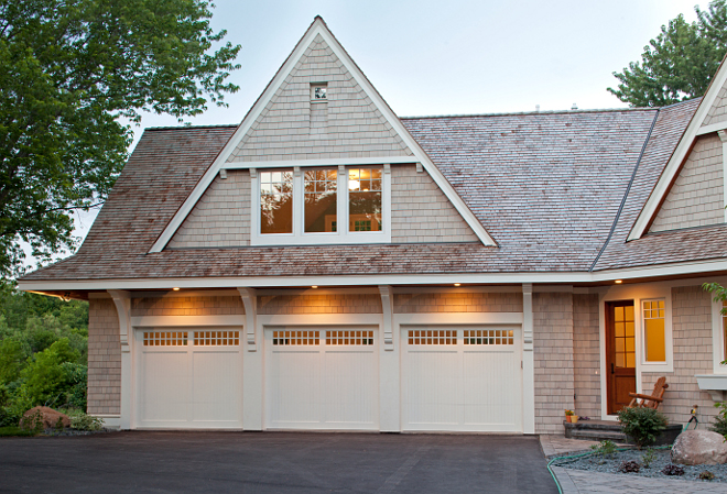 Triple garage with bonus room above. Triple garage. #garage #triplegarage #bonusroom triple-garage-with-bonus-room-above Vivid Interior Design. Hendel Homes