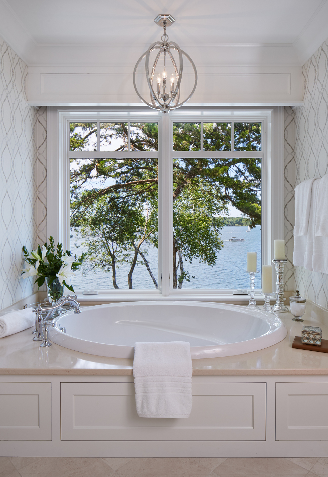 tub-nook-window