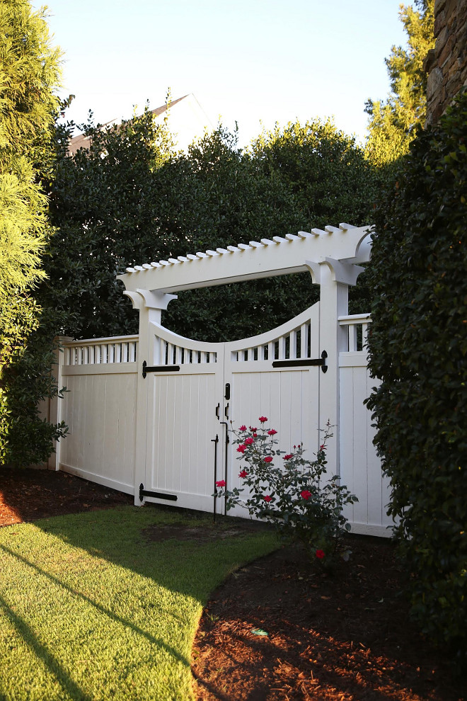 Gate paint color is Sherwin Williams SW 7004 Snowbound. White Gate paint color is Sherwin Williams SW 7004 Snowbound. #whitegate #garden #gate #paintcolor #SherwinWilliamsSW7004Snowbound Home Bunch Beautiful Homes of Instagram bluegraygal
