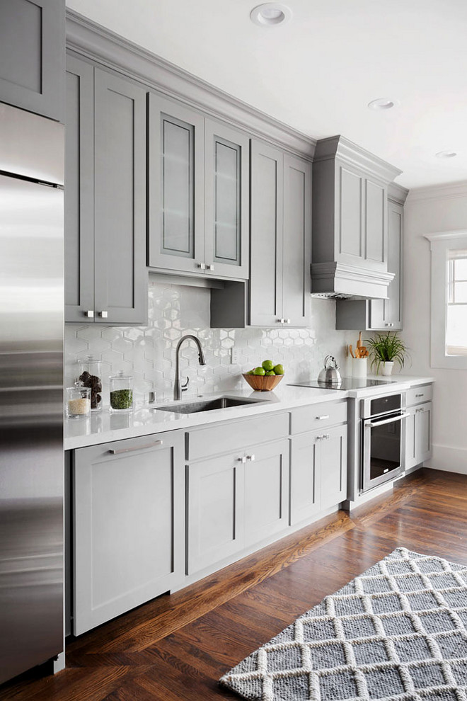 Benjamin Moore 1475 Graystone. Benjamin Moore 1475 Graystone. Shaker style kitchen cabinet painted in Benjamin Moore 1475 Graystone. Benjamin Moore 1475 Graystone #BenjaminMoore1475Graystone #BenjaminMoore1475 #BenjaminMooreGraystone benjamin-moore-1475-graystone Suzanne Childress Design