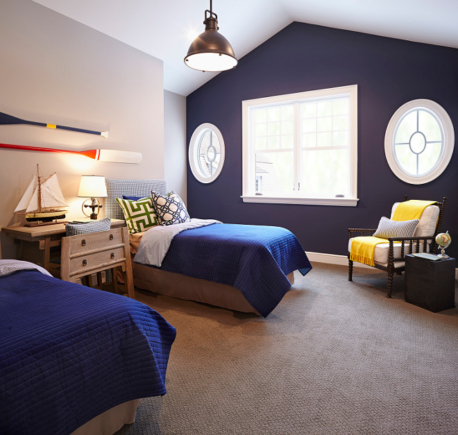 Benjamin Moore Hale Navy HC-154. Benjamin Moore Hale Navy HC-154 Accent Wall Paint Color. Benjamin Moore Hale Navy HC-154 #BenjaminMooreHaleNavyHC154 #BenjaminMooreHaleNavy #HC154 #accentwall #paintcolor benjamin-moore-hale-navy-hc-154 Hendel Homes