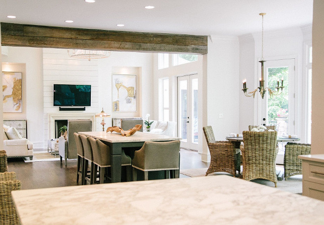 breakfast-room-with-a-sencond-kitchen-island