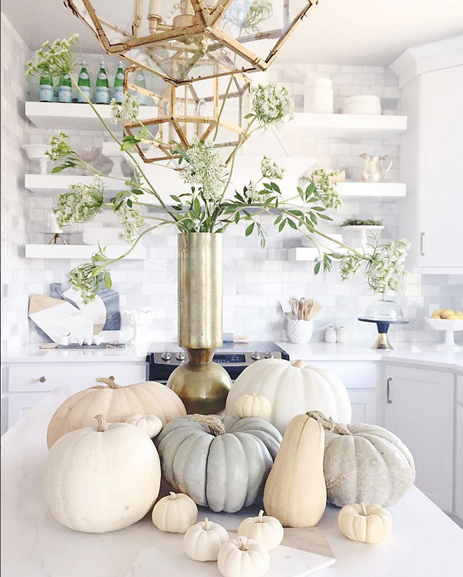 Kitchen island fall decor. Kitchen island fall decor ideas. Kitchen island fall decor. #Kitchenisland #falldecor kitchen-fall-decor Home Bunch's Beautiful Homes of Instagram janscarpino