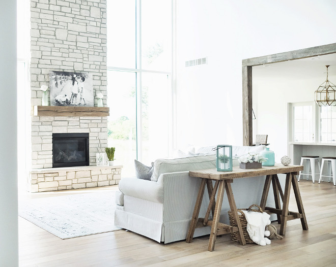 Open floor plan. Kitchen great room open plan. The great room feels connected but isn't completely open to the kitchen. #kicthen #greatroom #floorplan #openplan #openlayout #layout Beautiful Homes of Instagram @nc_homedesign via Home Bunch