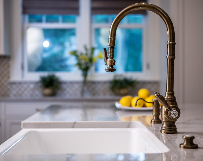 Kitchen Faucet. The faucet is Waterstone 5600-ABZ Traditional PLP Pulldown Kitchen Faucet Antique Bronze by Waterstone, around $1.500 #kitchenfaucet #kitchen #faucet #Waterstone #5600ABZTraditionalPLPPulldown #KitchenFaucet #AntiqueBronze #Waterstone Quartersawn Design Build