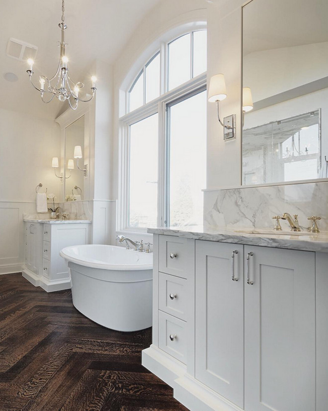 White Oak Herringbone Flooring. White Oak Herringbone Flooring. Bathroom with White Oak Herringbone Flooring. #WhiteOakHerringboneFlooring #WhiteOakHerringbone #Flooring white-oak-herringbone-flooring Veranda Interior via Instagram