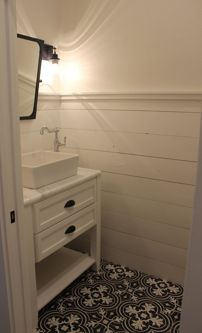 Farmhouse Bathroom with Cement Tile. Cement tile is from Daltile. Farmhouse Bathroom with Cement Tile. Farmhouse Bathroom with Cement Tile. farmhouse-bathroom-with-cement-tile #FarmhouseBathroom #CementTile #Farmhouse Instagram Newly Built Home Ideas Instagram @smithteam6