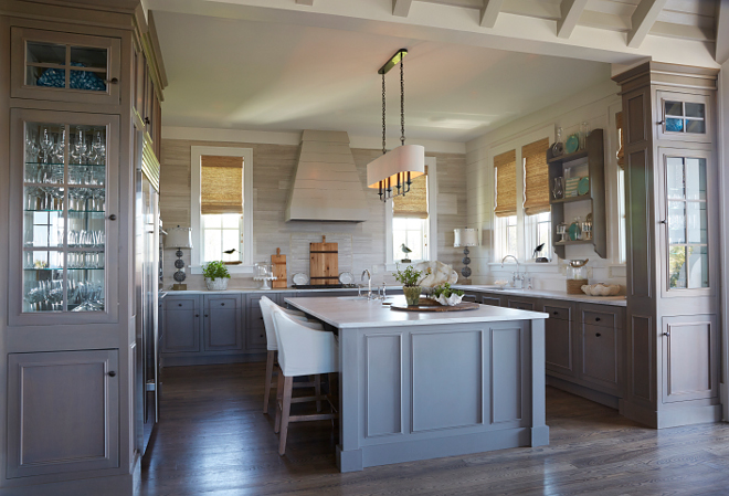 Kitchen Cabinet. By not using upper cabinets, this kitchen feels more open and larger. Kitchen cabinets. #kitchen #nouppercabinets #kitchens